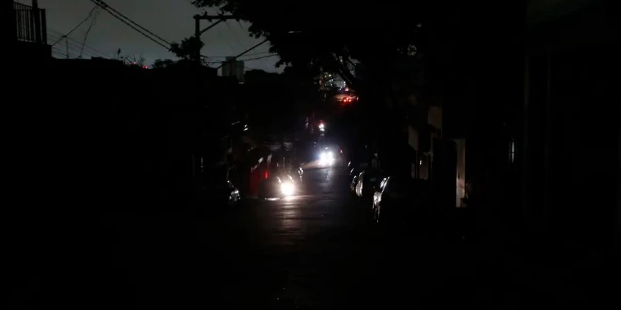 A falta de energia elétrica impacta no abastecimento de água.