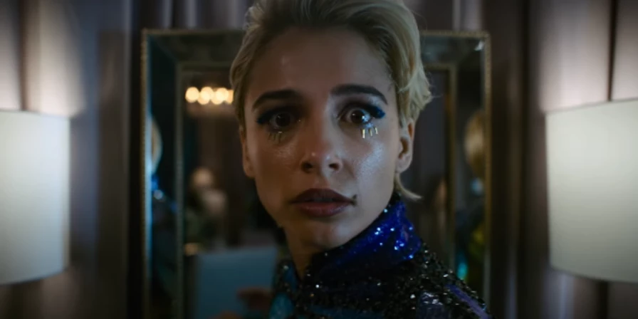 Naomi Scott no novo longa de terror 'Sorria 2'.