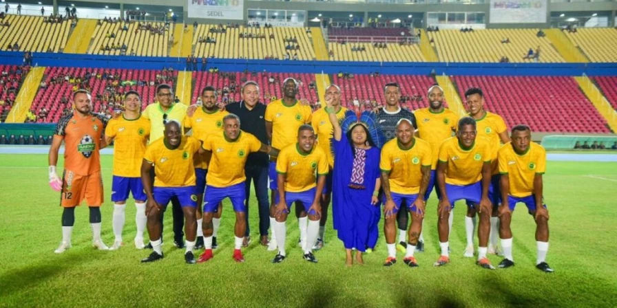 O grande campeão do torneio será definido pelo sistema de pontos corridos.