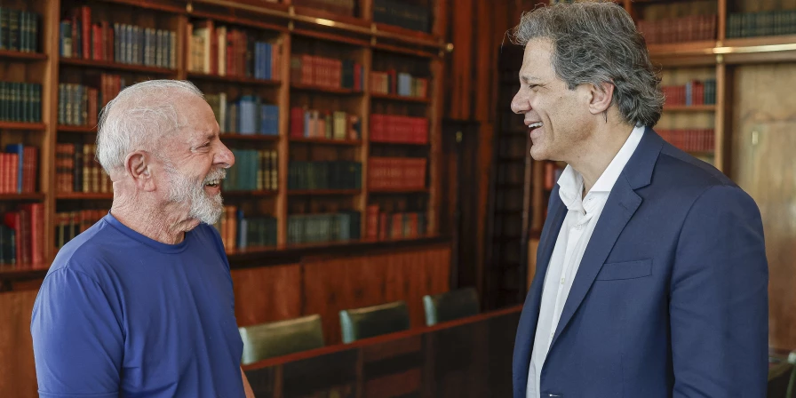 O presidente Lula e o ministro da Fazenda, Fernando Haddad.