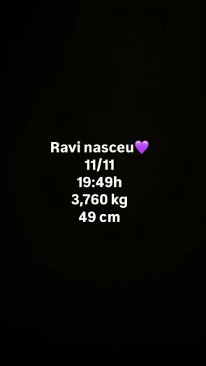 Viih Tube comunica aos seguidores data e hora que Ravi nasceu. (Foto: Reprodução)