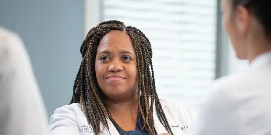 Chandra Wilson em "Grey's Anatomy".