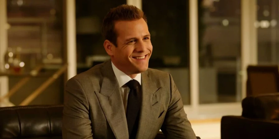 Gabriel Macht irá reprisar o papel de Harvey Specter em "Suits".