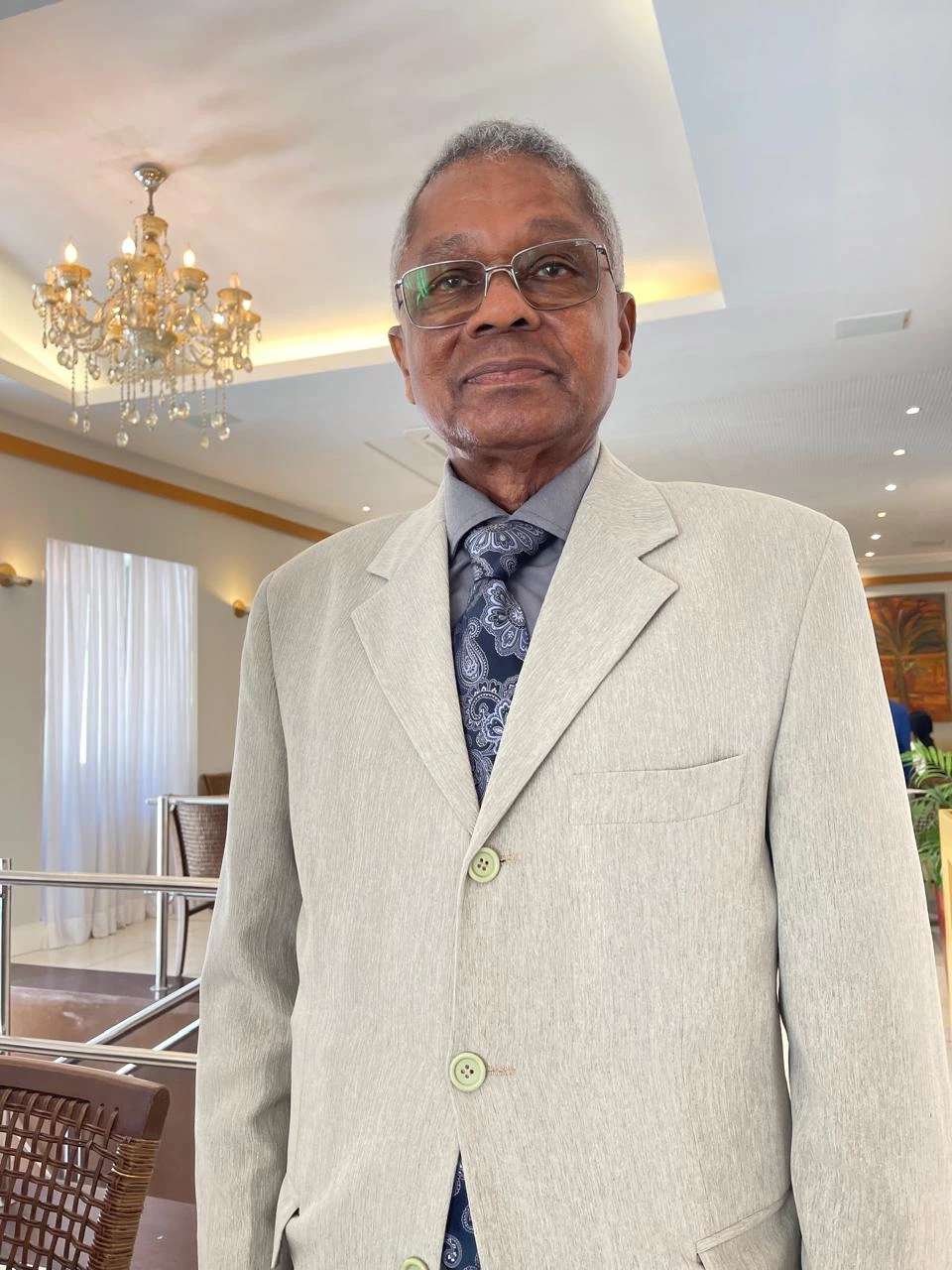 O CONSELHO da Magistratura do Tribunal de Justiça do Piauí, à unanimidade, aprovou a concessão do Colar do Mérito no grau Grão-Mestre para o desembargador maranhense aposentado José Bernardo Rodrigues. A cerimônia será realizada em sessão solene, no dia 25 de novembro, às 18h, no auditório do Plenário do Palácio da Justiça, em Teresina