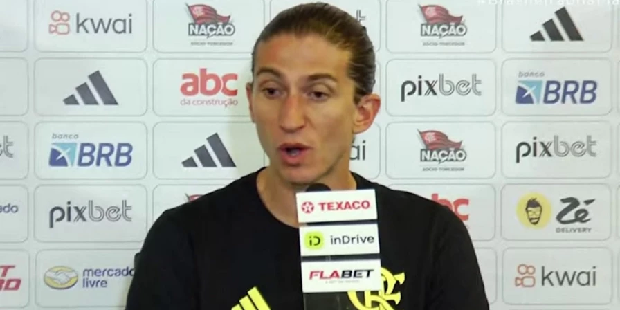 Filipe Luís, técnico do Flamengo.