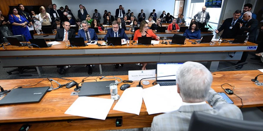 Sessão no Senado