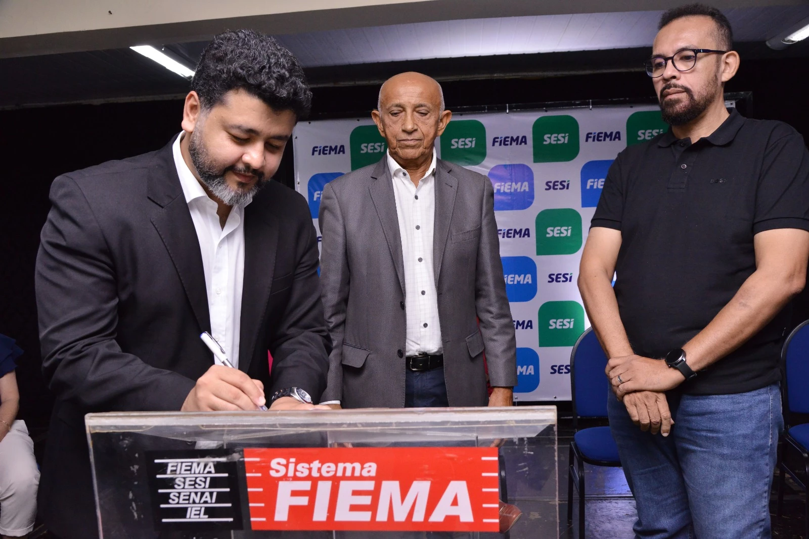 Presidente da Federação das Indústrias do Estado do Maranhão (FIEMA), Edilson Baldez, e o superintendente do SESI-MA, Diogo Lima. Foto: Divulgação