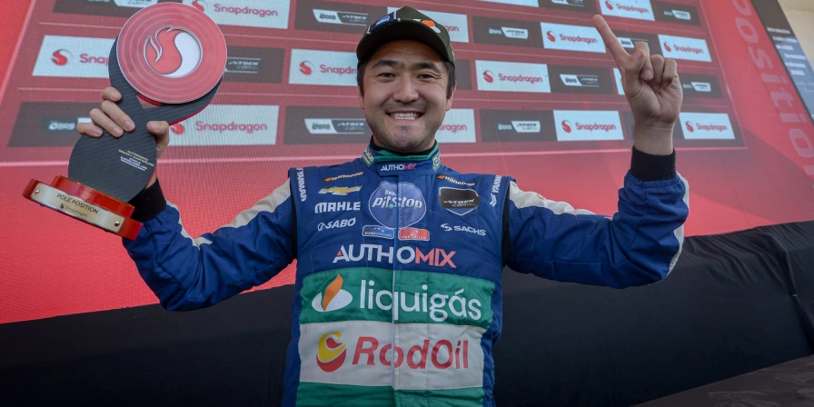 Com duas poles e voltas rápidas, Rafael Suzuki é um dos velozes do grid da Stock Car.