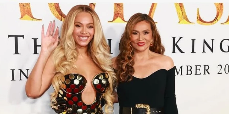 Mãe de Beyonce defente filha nas redes