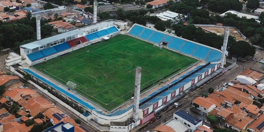 Estádio Frei Epifânio, em Imperatriz.