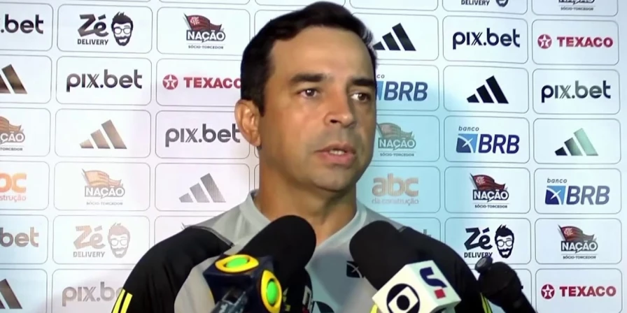 Cleber do Santos, técnico do Flamengo.