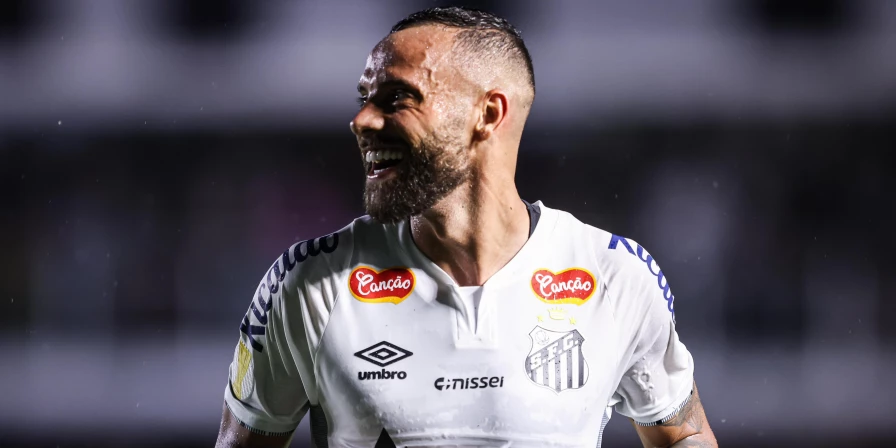Guilherme marcou dois gols na vitória do Santos sobre o Mirassol.