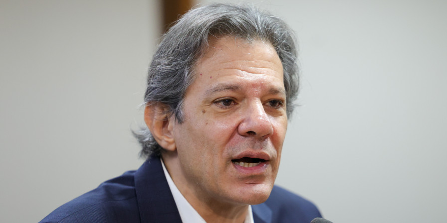 Haddad: Saída do Governo Depende de Lula e Trump