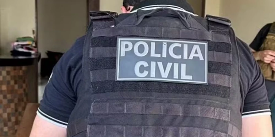 A investigação segue em andamento, com a polícia analisando novos indícios relacionados ao caso.