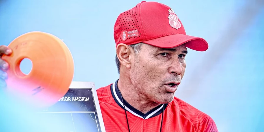 Júnior Amorim, técnico do Imperatriz.