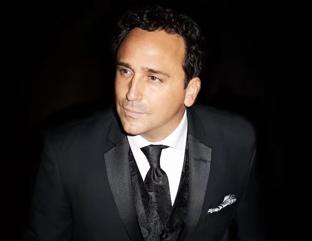 Christopher Macchio