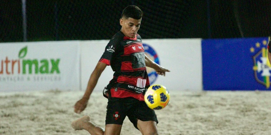 Moto Club estreou com derrota no beach soccer