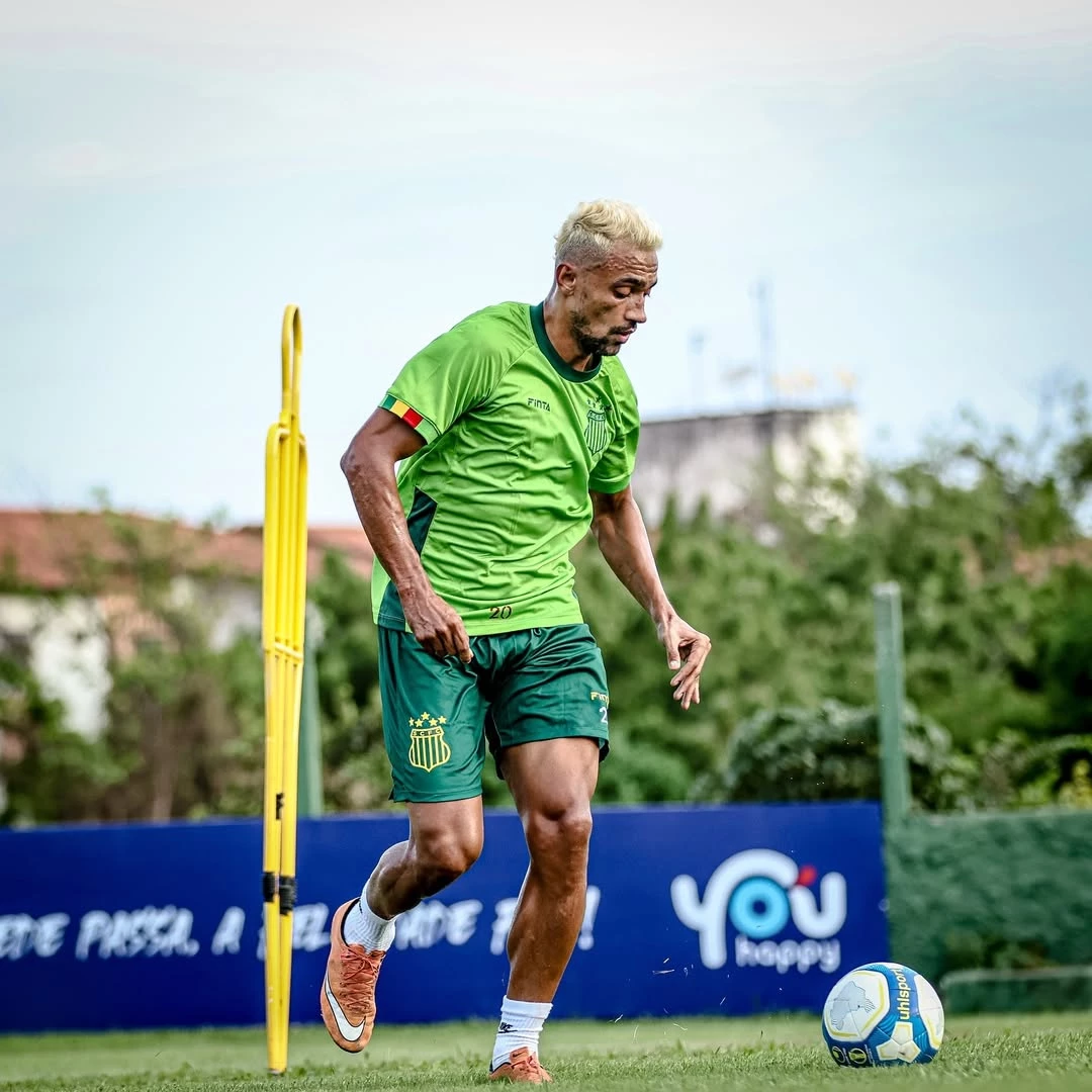 Bruno Matos teve discussão com Surian e situação é avaliada do atleta; tendência é de saída (Crédito: Ronald Felipe)