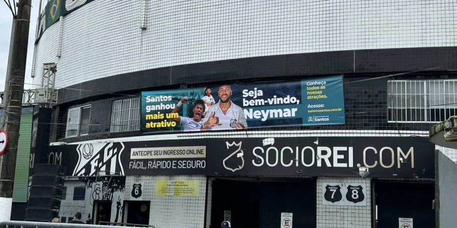Jogador vai apresentado na Vila Belmiro