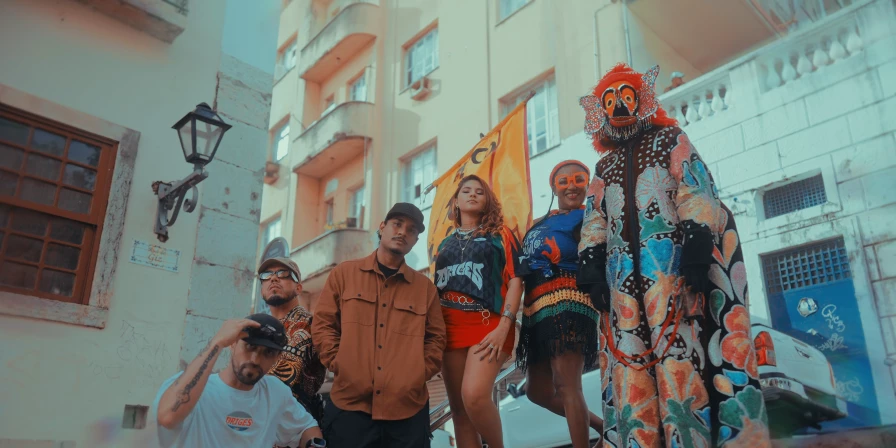 Artista Gugs lança "Daquele Jeito" ao lado de Klicia.