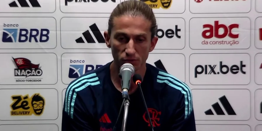 Filipe Luís, técnico do Flamengo.