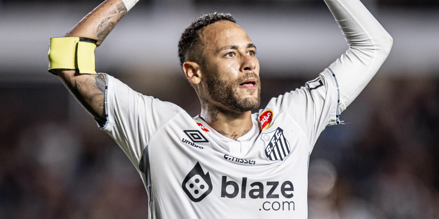 Neymar tem atuação discreta