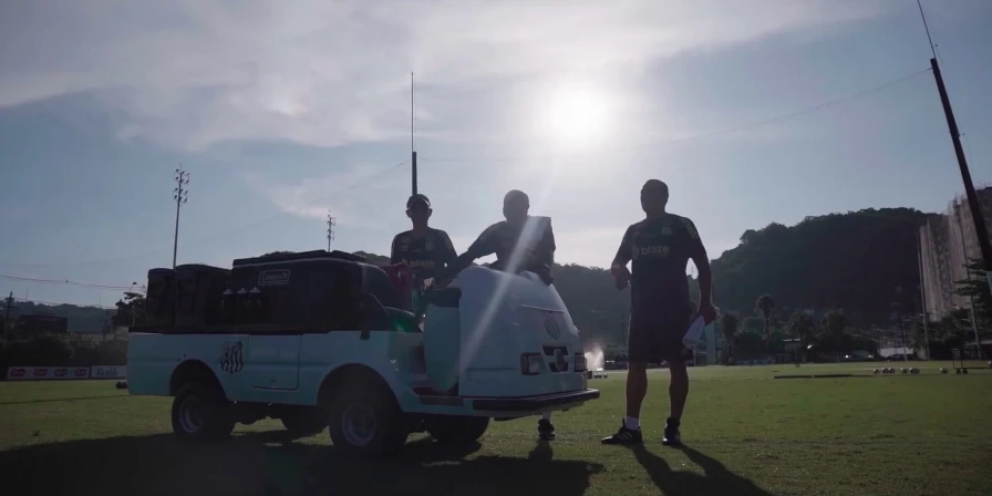 Equipe do Santos em treino no CT Rei Pelé