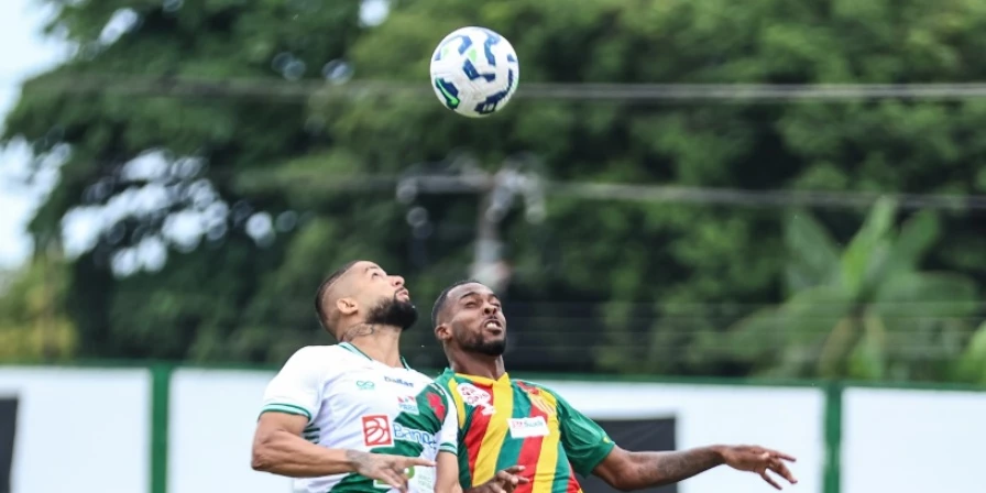 Partida foi disputada no estádio Francisco Vasquez