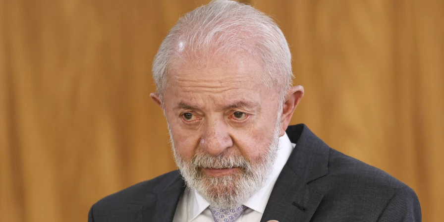 Lula manobra para que aliados receberam salários de mais de R$ 80 mil mensais