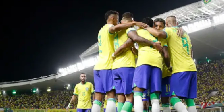 Os embates contra a Colômbia e Argentina correspondem, respectivamente às 13ª e 14ª rodadas das Eliminatórias Sul-Americanas.