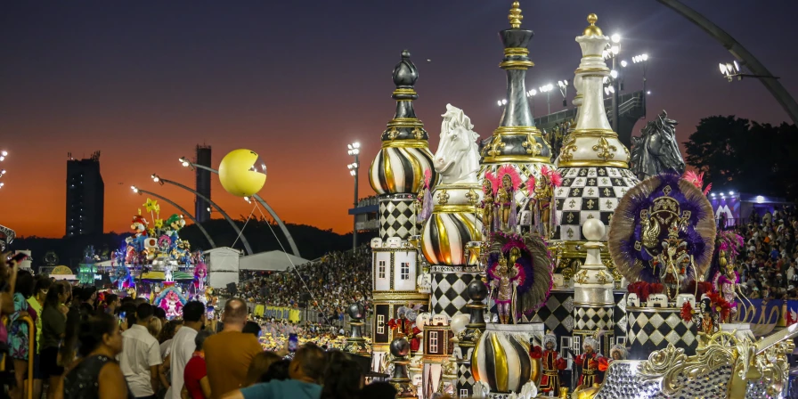 Rosas de Ouro, campeã do desfile das escolas de samba de São Paulo de 2025.