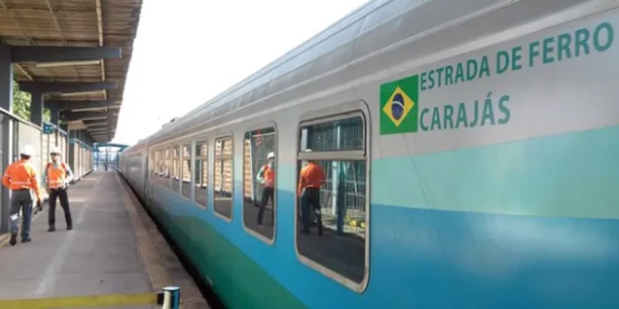 Trem de Passageiros da Vale.