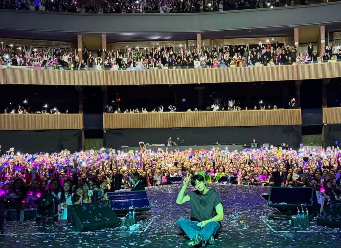 Cha Eun-woo também marcou presença em eventos no Brasil. (Foto: Reprodução / Redes Sociais)