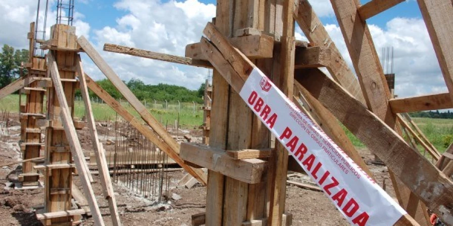 Obras inacabadas no Maranhão