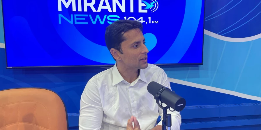 Deputado federal Duarte Júnior durante entrevista ao programa Ponto Final.