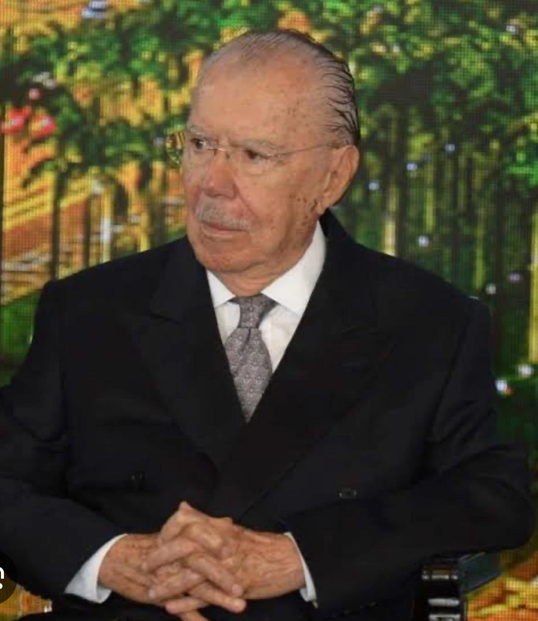 O ex-presidente José Sarney testou positivo para Covid-19, mas, graças a Deus, não foi nada grave