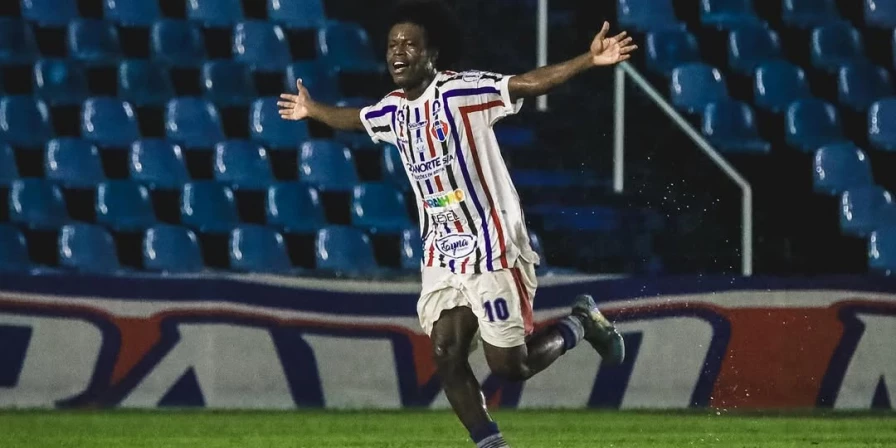 O Maranhão Atlético venceu o Sampaio Corrêa no Estádio Castelão.