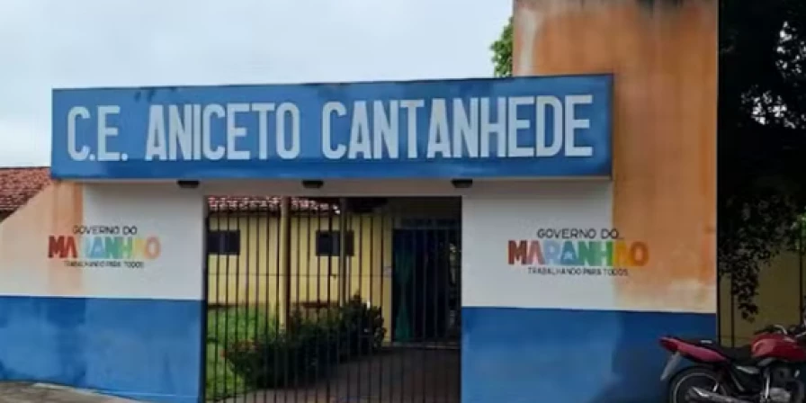 Centro Educacional Aniceto Cantanhede.