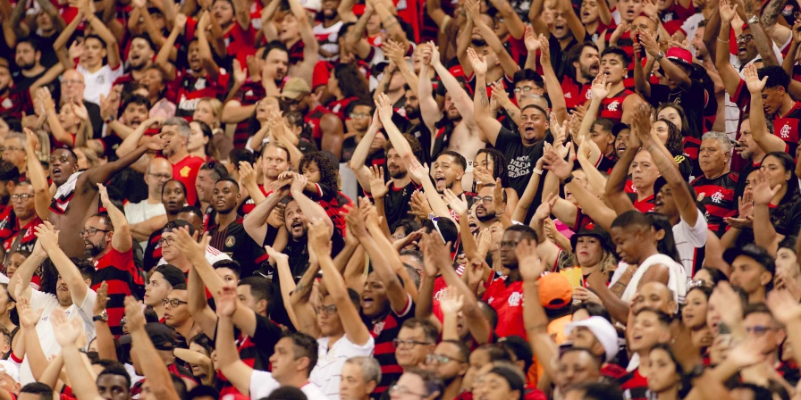 Torcida do Flamengo deve lotar o Estádio Castelão em duelo pela Copa do Brasil no Maranhão.
