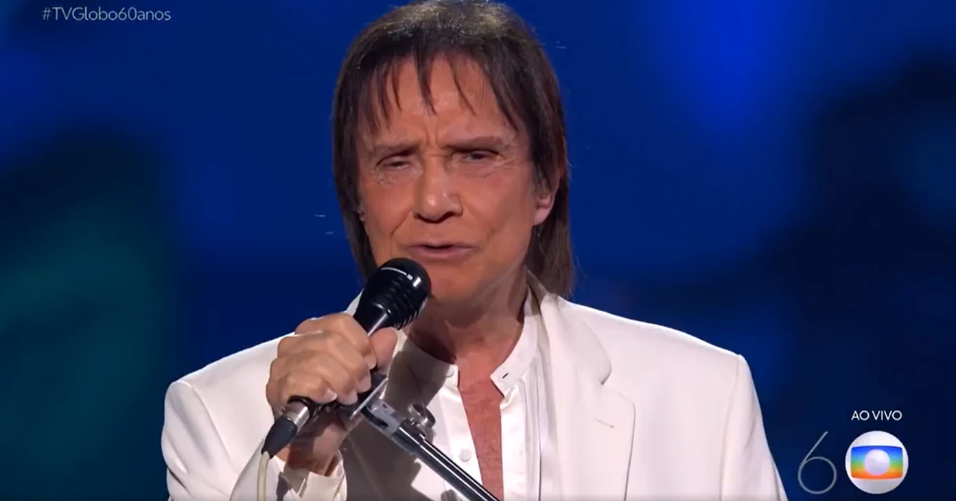 Roberto Carlos no show 60 anos da TV Globo. (Foto: Reprodução/TV Globo)
