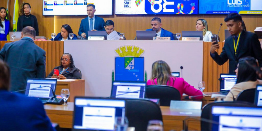 Câmara proíbe mulheres trans em banheiros femininos