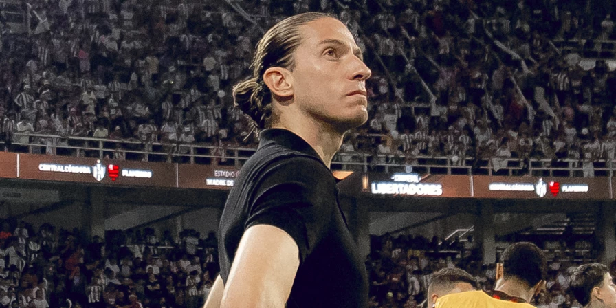 Filipe Luís, técnico do Flamengo.