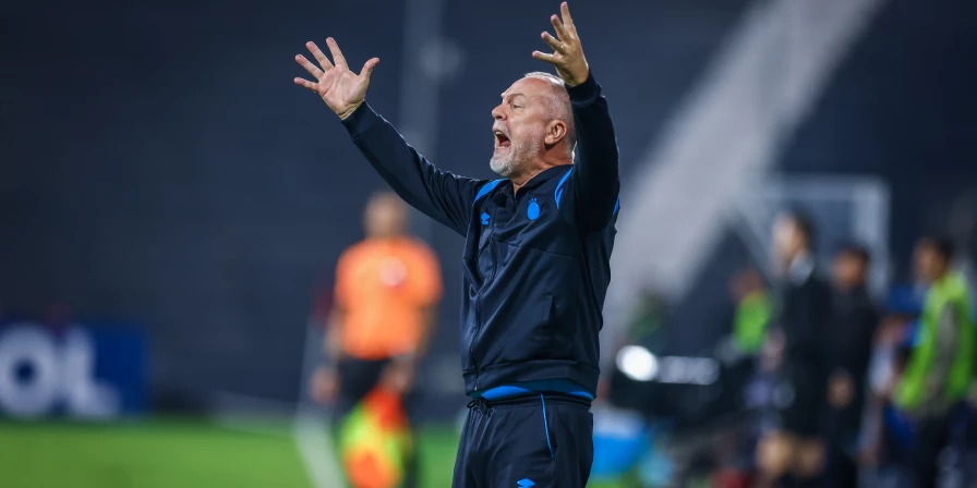 Mano Menezes, técnico do Grêmio.