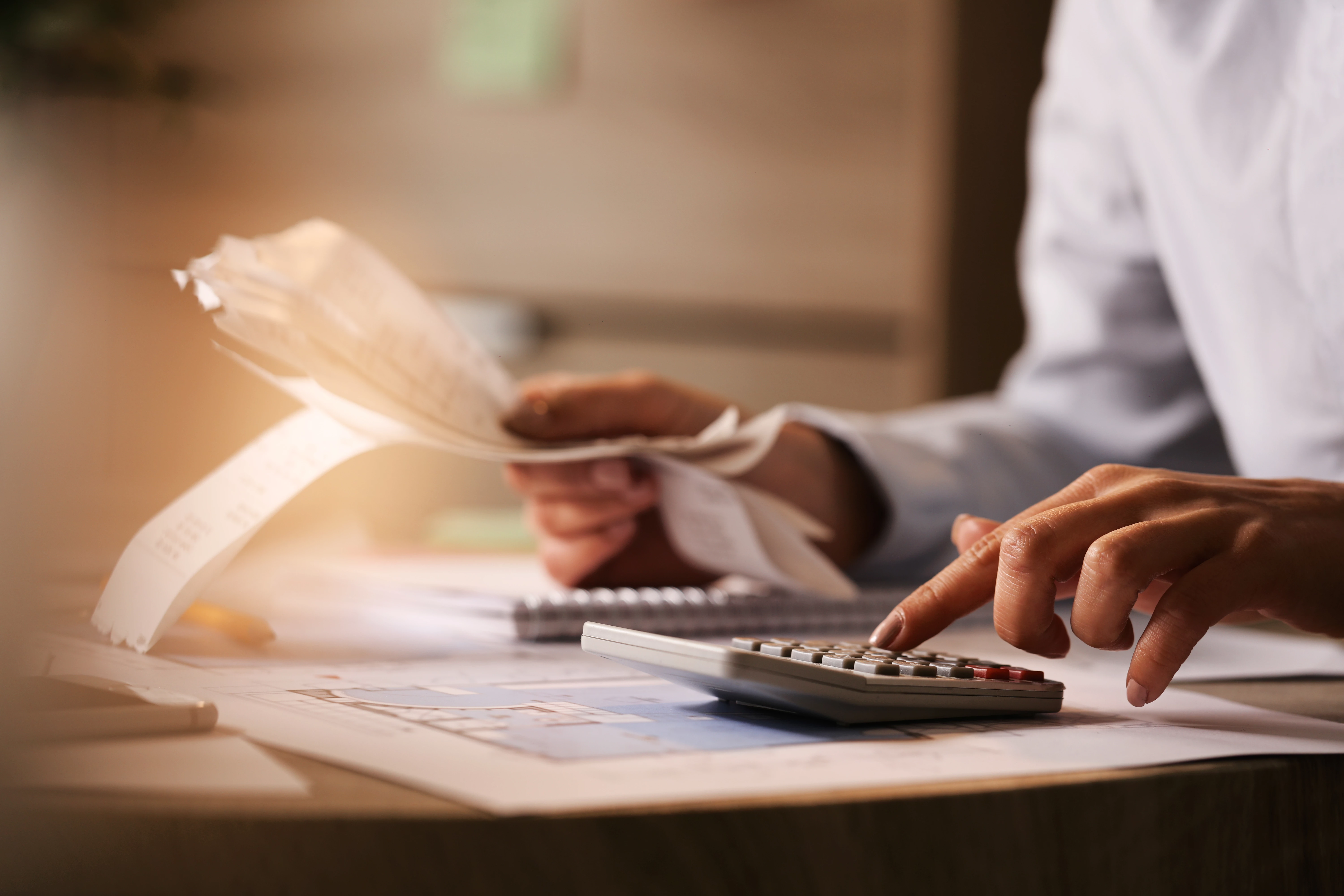 A ideia é que as datas não se concentrem no fim do mês, mas sejam distribuídas entre a primeira e a segunda quinzena. (Foto: Freepik)