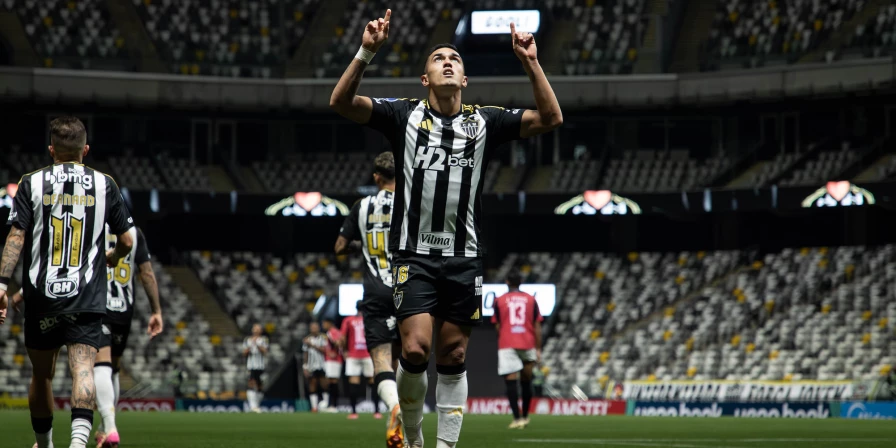 O Atlético-MG venceu o Caracas na Arena MRV.