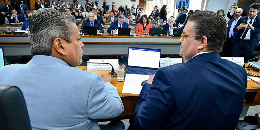 Reunião no Senado