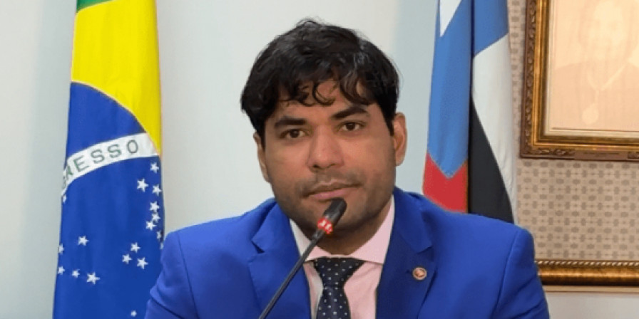 Promotor de Justiça Márcio Antônio Alves de Oliveira é acusado por juíza de conduta hostil à servidoras do Poder Judiciário durante sessão do júri em Cantanhede. (Foto: Reprodução/Domingos Costa)