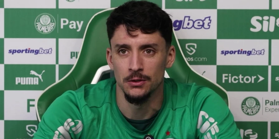 Piquerez, lateral-esquerdo do Palmeiras.