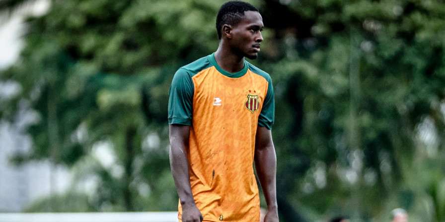 Eric Carral, atacante do Sampaio Corrêa. (Ronald Felipe / Sampaio Corrêa FC)