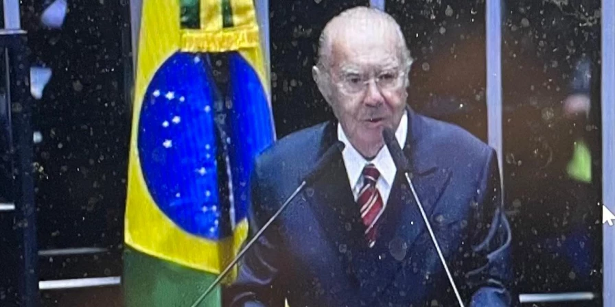 José Sarney
